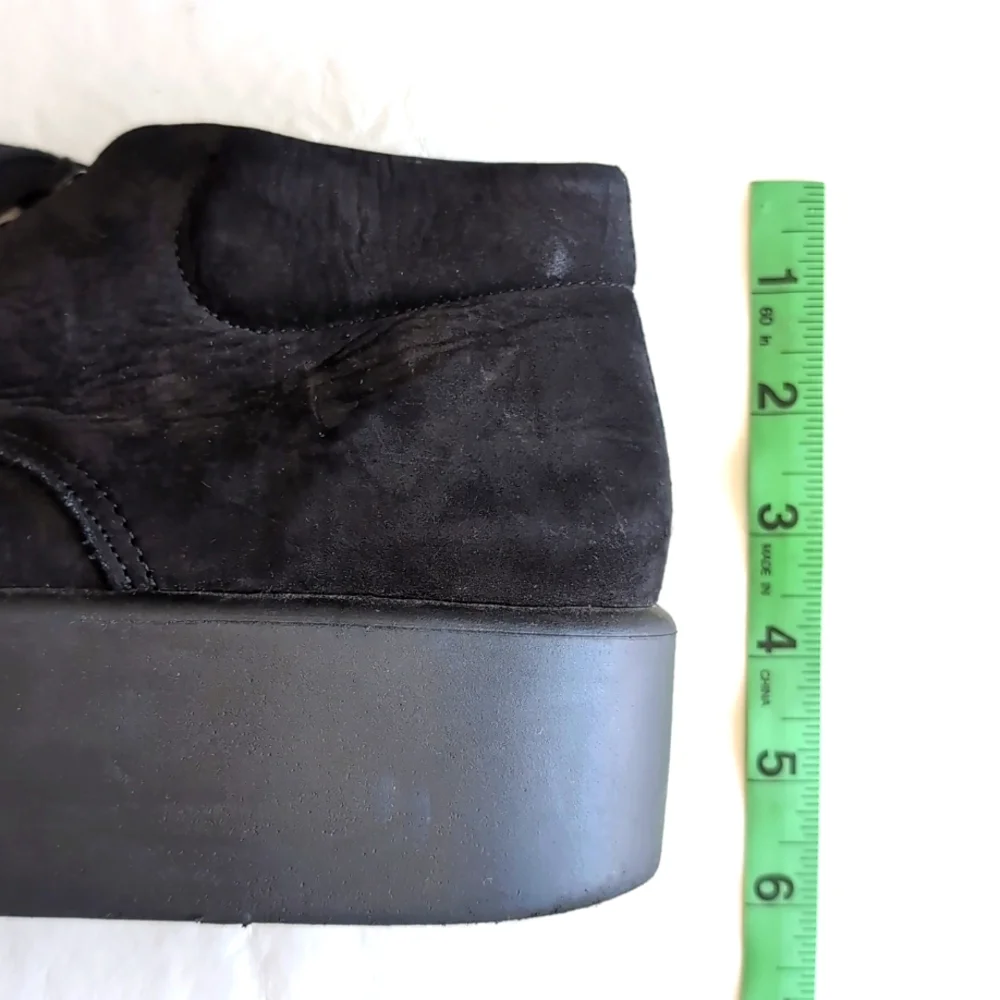 Black Soft Japanese Tokyo Bopper Belly Button Platform Shoes Women's Size 7?